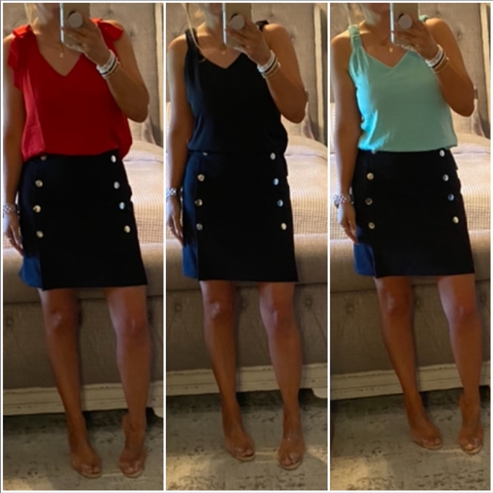 New❤️Gorgeous black button skirt